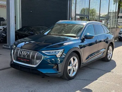 Usata Audi e-tron Business 300 kW (408 CV) 2022 Blu SUV