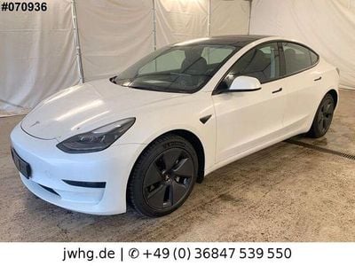 Gebraucht Tesla Model 3 Standard Range 239 kW (325 PS) 2021 Weiß Limousine