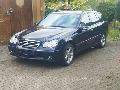 Mercedes C220