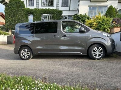 Peugeot Traveller