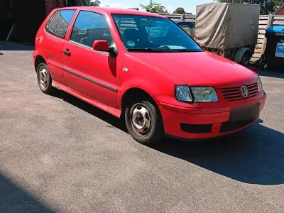 Gebraucht VW Polo 50 PS (36 kW) 2000 Rot Kleinwagen