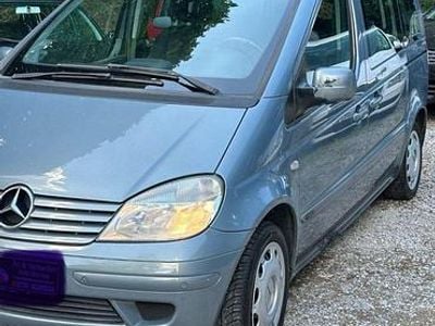 Gebraucht Mercedes Vaneo 72 PS (52 kW) 2004 Silber Van / Kleinbus