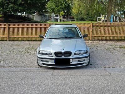 BMW 325
