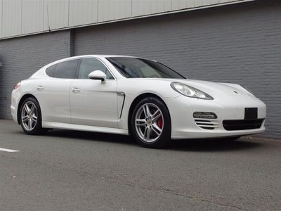 Porsche Panamera S