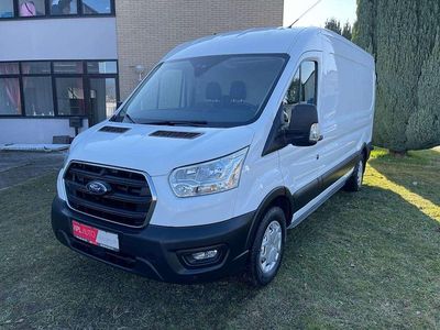 Gebraucht Ford Transit Trend 131 PS (96 kW) 2021 Weiß Van / Kleinbus