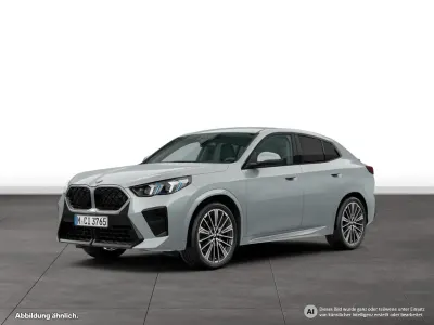 Gebraucht BMW X2 M Sport 150 PS (110 kW) 2025 Grau SUV