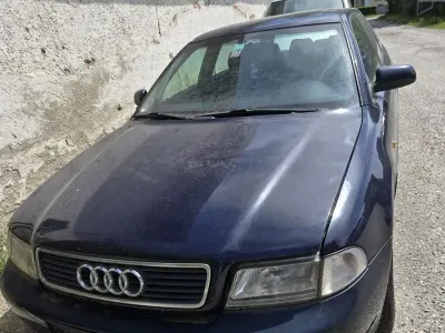 Używany Audi A4 150 KM (110 kW) 1998 Niebieski Kombi