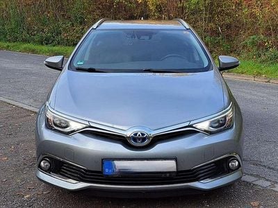 Gebraucht Toyota Auris Touring Sports 136 PS (100 kW) 2017 Silber Kombi
