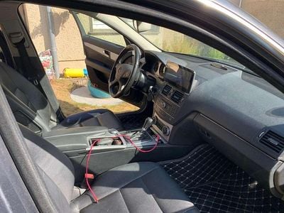 Mercedes C220