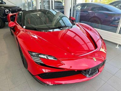 Gebraucht Ferrari SF90 999 PS (734 kW) 2024 Rosso corsa ds Cabrio