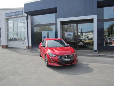 Gebraucht Peugeot 208 Allure 101 PS (74 kW) 2023 Elixirrot Kleinwagen