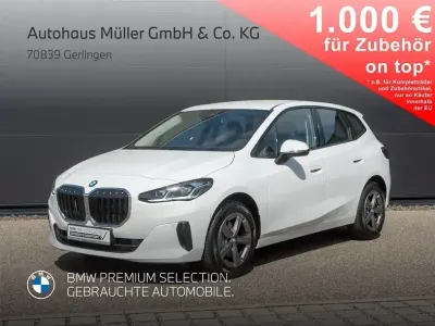 Gebraucht BMW 220 Active Tourer Luxury Line 170 PS (125 kW) 2025 Weiß Van / Kleinbus
