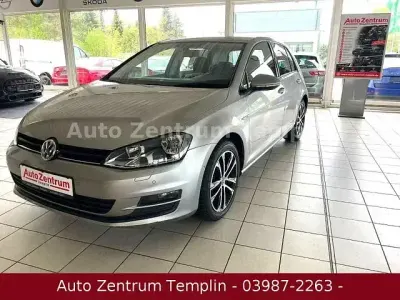 Second-hand VW Golf VII 150 CP (110 kW) 2014 Argintiu Berlinǎ