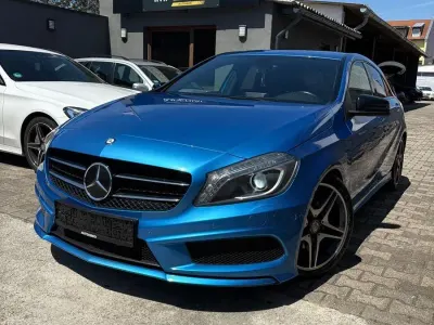 Gebraucht Mercedes A180 AMG 122 PS (89 kW) 2013 Blau Limousine