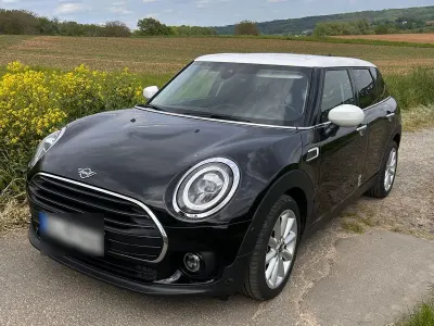 Gebraucht Mini Cooper Essential 136 PS (100 kW) 2020 Schwarz Kleinwagen