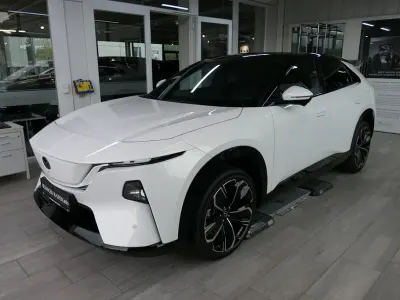 Neu Mazda CX-6e Takumi-Line 189 kW (258 PS) 2026 Weiß SUV