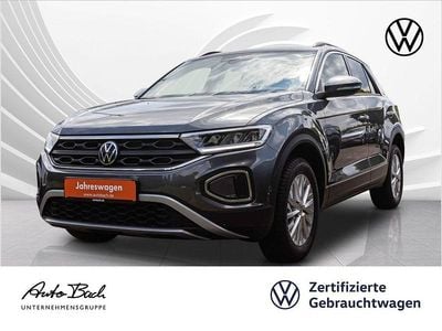 Indiumgrau metallic Gebraucht 2024 VW T-Roc Life SUV | 21.480 € (Guter Preis)