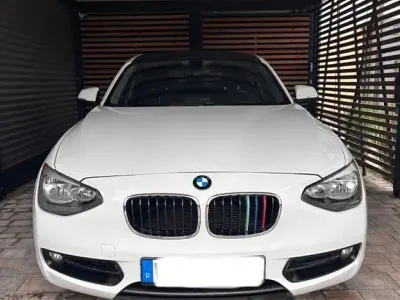 Gebraucht BMW 116 Sport Line 136 PS (100 kW) 2012 Weiß Kleinwagen