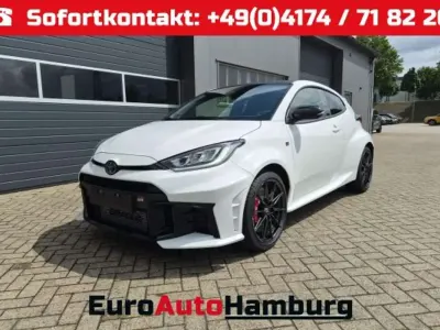 Neu Toyota Yaris 280 PS (205 kW) 2026 Schneeweiß Kleinwagen