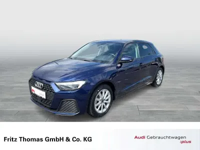 Gebraucht Audi A1 Sportback Basis 95 PS (69 kW) 2024 Navarrablau metallic Kleinwagen