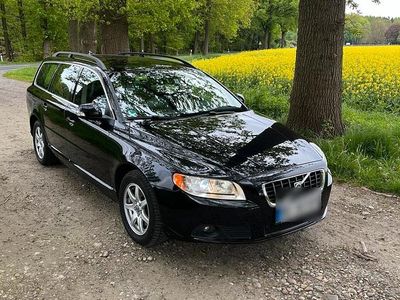 Schwarz Gebraucht 2007 Volvo V70 Summum Kombi | 9.750 €