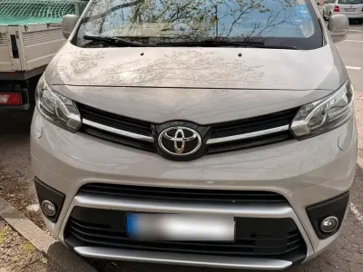 Usata Toyota Proace Verso 177 CV (130 kW) 2019 Grigio Station wagon