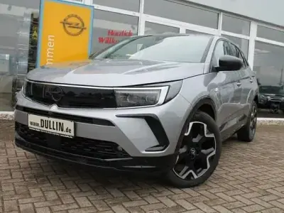 Gebraucht Opel Grandland X 131 PS (96 kW) 2023 Silber SUV