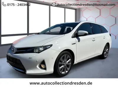 Gebraucht Toyota Auris Touring Sports 99 PS (72 kW) 2014 Weiß Kombi