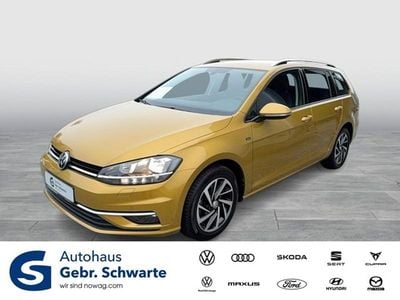 Usata VW Golf VII Join 125 CV (91 kW) 2018 Giallo Station wagon