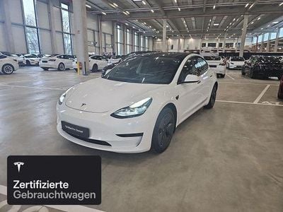 Pearl white multicoat Gebraucht 2021 Tesla Model 3 RWD Limousine | 24.500 € (Fairer Preis)