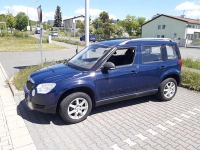 Gebraucht Skoda Yeti 105 PS (77 kW) 2011 Blau SUV