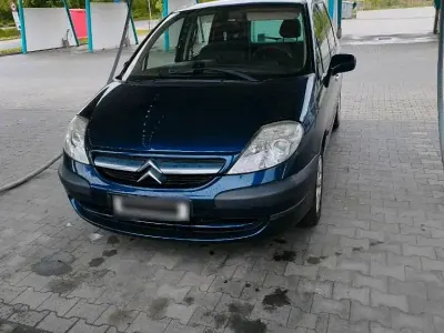 Używany Citroën C8