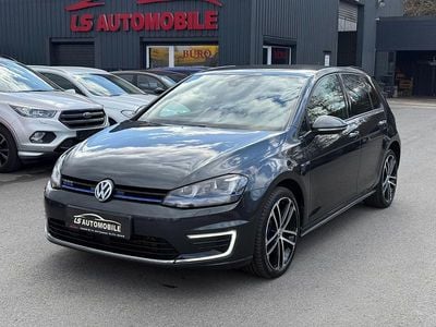 Usata VW Golf VII GTE 150 CV (110 kW) 2016 Grigio Berlina