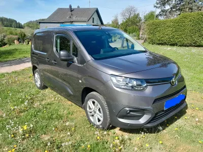 Gebraucht Toyota Proace City City 102 PS (75 kW) 2020 Grau Van / Kleinbus