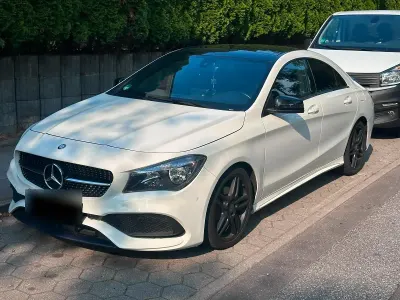 Gebraucht Mercedes CLA200 129 PS (94 kW) 2016 Weiß Coupé