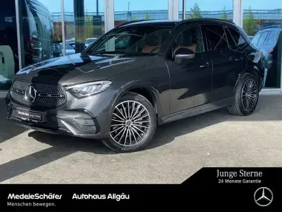 Usata Mercedes GLC200 AMG 204 CV (150 kW) 2025 Grigio SUV