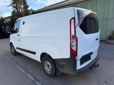 Gebraucht Ford Transit Custom 101 PS (74 kW) 2016 Weiß Van / Kleinbus