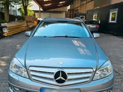 Gebraucht Mercedes C250 204 PS (150 kW) 2010 Grau Kombi