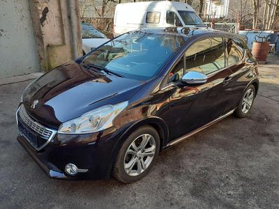 Violet Gebraucht 2014 Peugeot 208 Kleinwagen | 7.500 € (Fairer Preis)