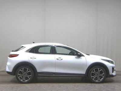 Gebraucht Kia XCeed Spirit 136 PS (100 kW) 2021 Hw2 deluxeweiss met SUV