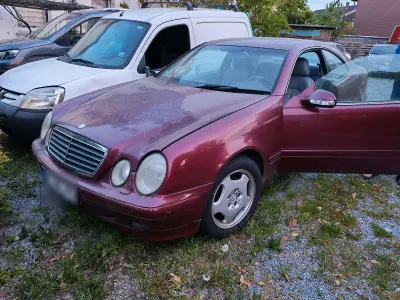 Brugt Mercedes CLK320 218 HK (160 kW) 2001 Rød Coupe