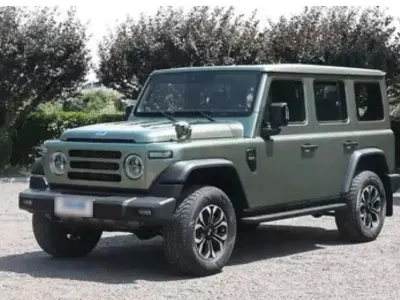 Neu BAW 212 166 PS (122 kW) 2026 Grün SUV