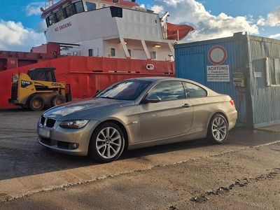 Gebraucht BMW 320 170 PS (125 kW) 2008 Andere farben Coupé