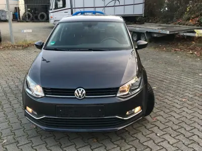 Gebraucht VW Polo Highline 95 PS (69 kW) 2016 Grau Kleinwagen