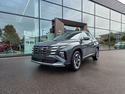 Neu Hyundai Tucson Trend 150 PS (110 kW) 2025 Ecotronic grey SUV