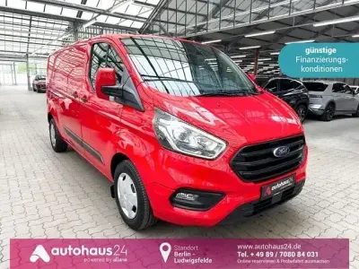Używany Ford Transit Custom Trend 131 KM (96 kW) 2022 Czerwony Van