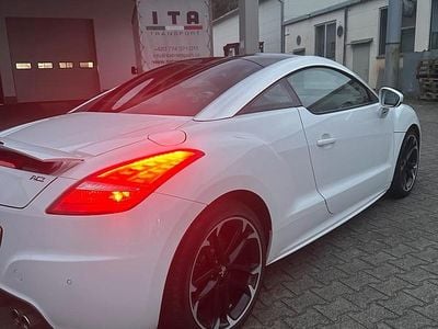 Usado Peugeot RCZ 156 CV (114 kW) 2011 Blanco Coupe