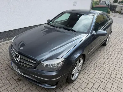 Gebraucht Mercedes CLC200 184 PS (135 kW) 2009 Grau Coupé