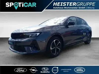 Gebraucht Opel Astra 131 PS (96 kW) 2024 Vulkangraumet. (metallic) Limousine