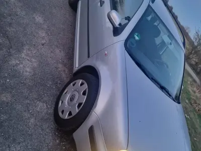 Gebraucht VW Golf IV 2000 Silber Kombi